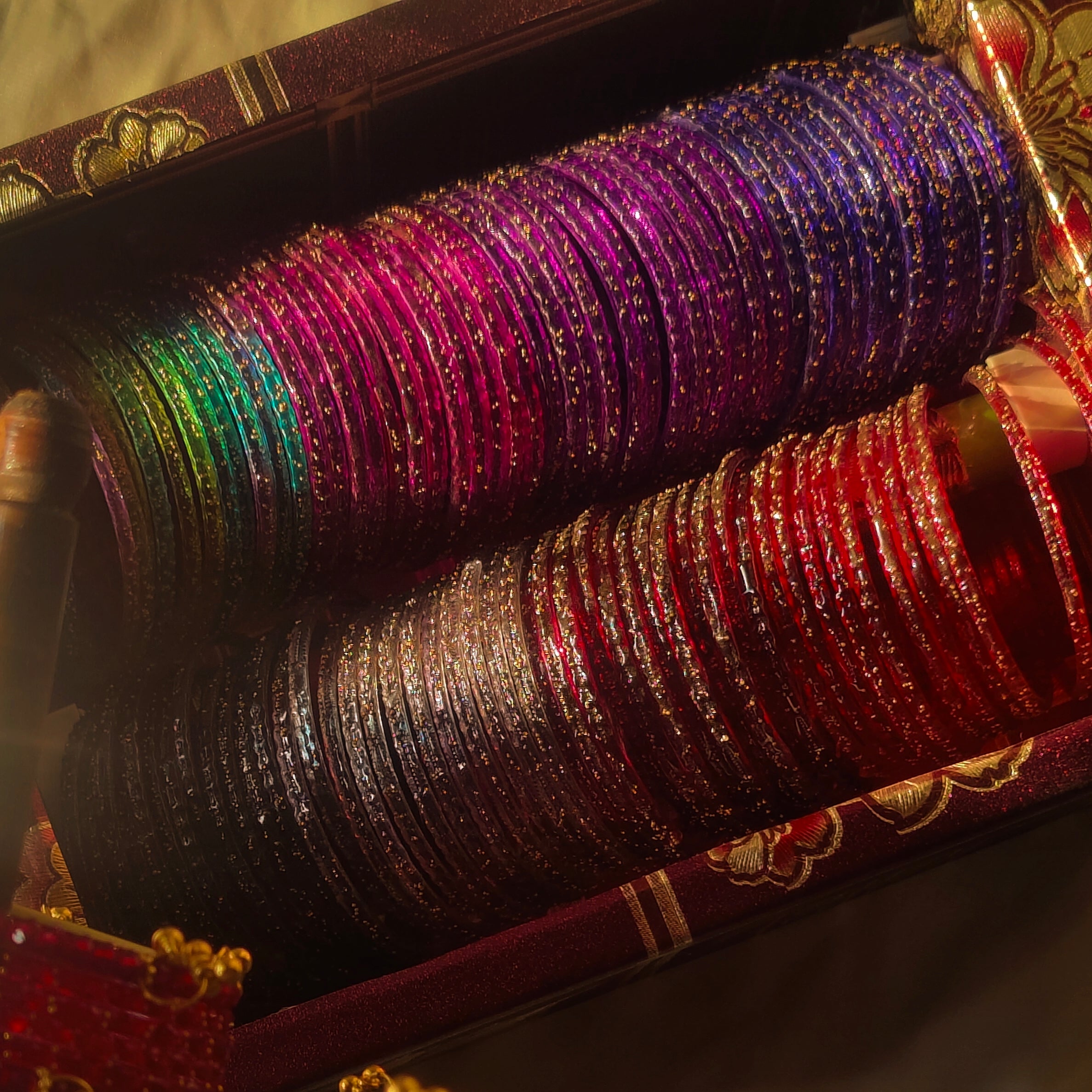 Pakistani raindrop glass bangles (12 piece/ one dozen)